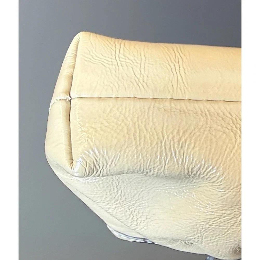Coach Madison Pleated Patent Leather Wristlet Beige Cream Detachable Strap Y2K